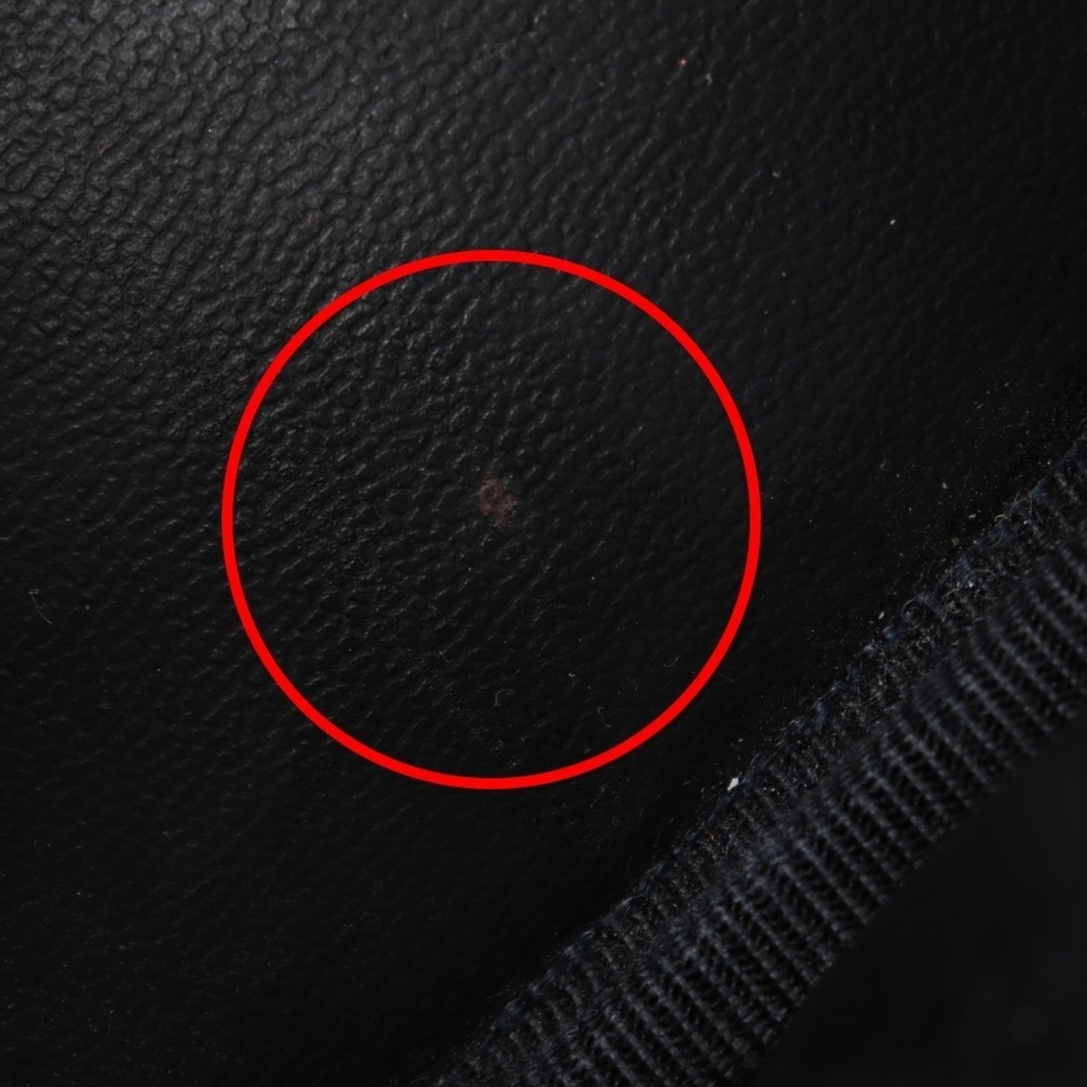 CHANEL Black Caviar Leather Pouch - Picture 7 of 10